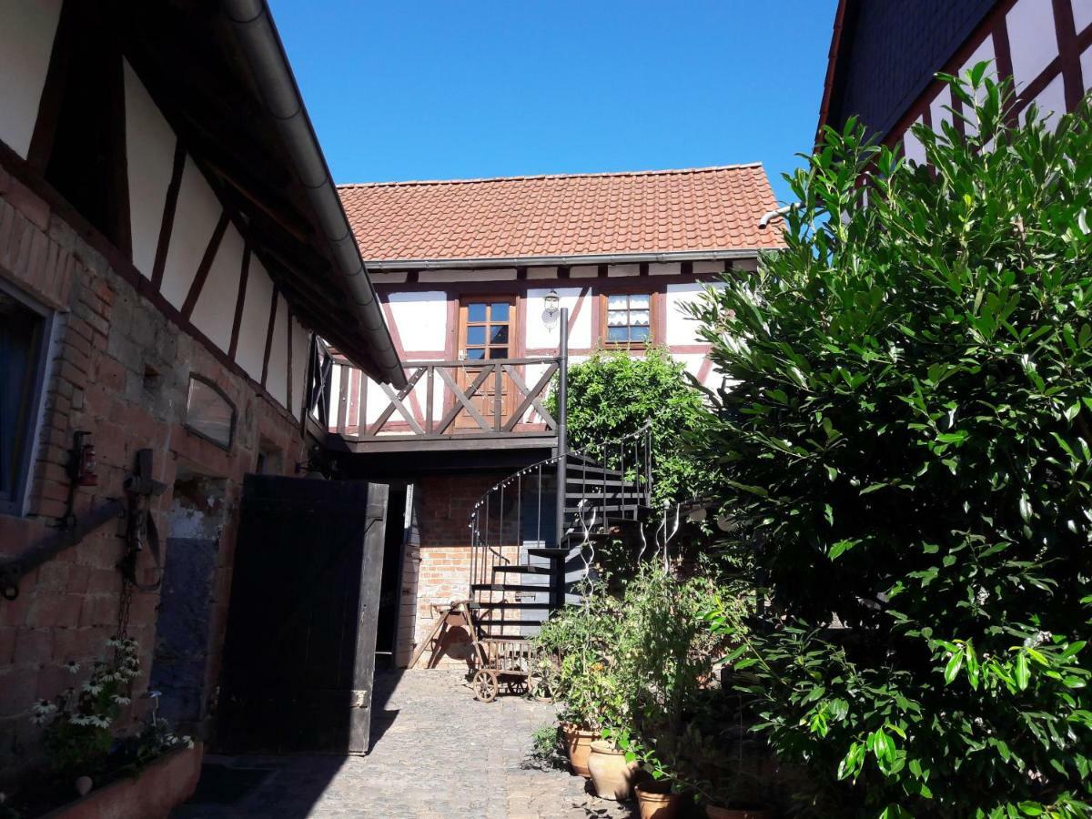 Diebacher Hof Büdingen エクステリア 写真